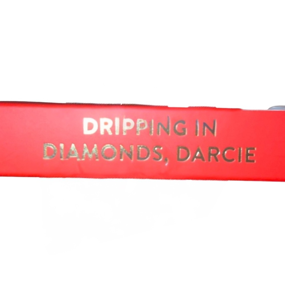 💅 Red Aspen Bitten Collection – “Dripping in Diamonds, Darcie” – NEW in Box 💅 - Picture 3 of 3